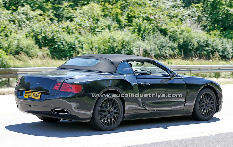 Another rear quarter shot of the 2018 Bentley Continental GTC