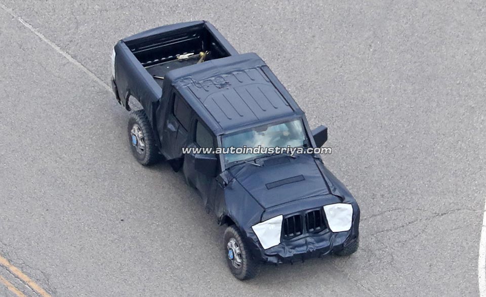 Top front quarter view of the Jeep Wrangler pickup prototype