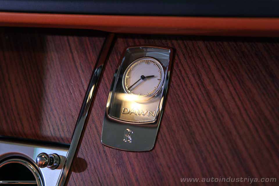 RR Dawn clock