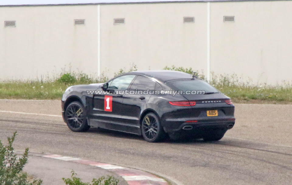 Spied: Porsche Cayenne Coupe caught testing
