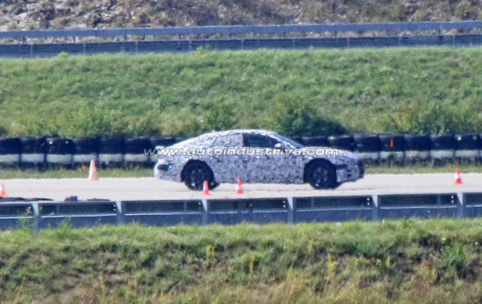 Spied: 2018 Audi A7 caught testing