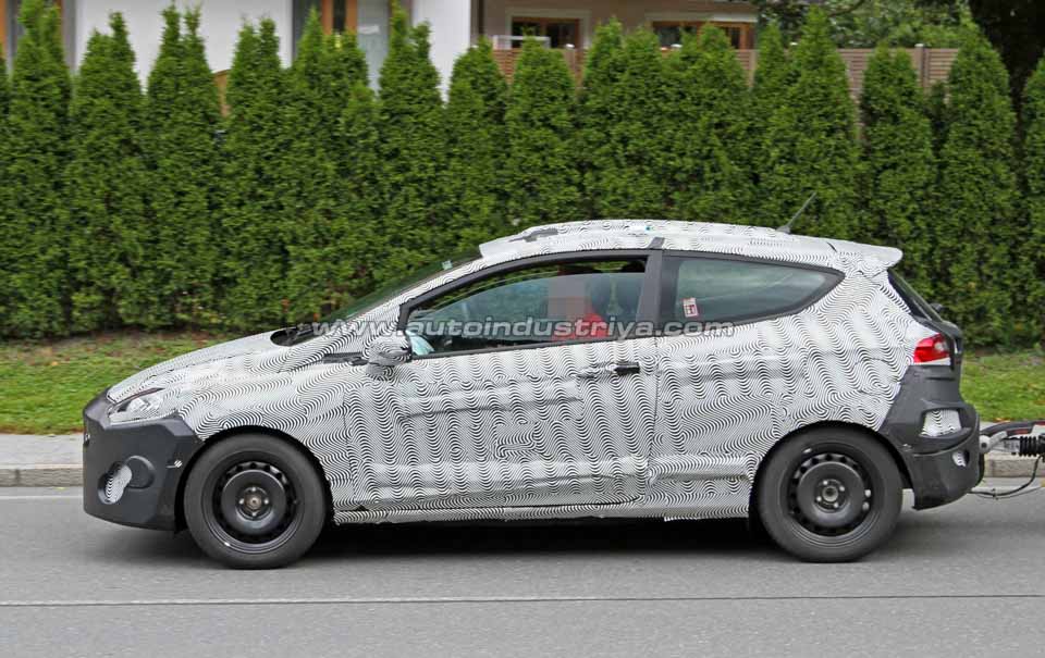 Side profile of the 2018 3-door Ford Fiesta
