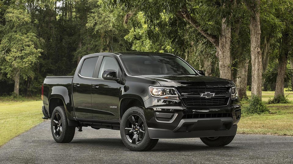 Up close with the all-new 2017 USDM Chevy Colorado
