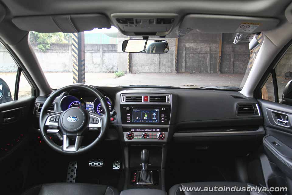 Subaru Outback interior