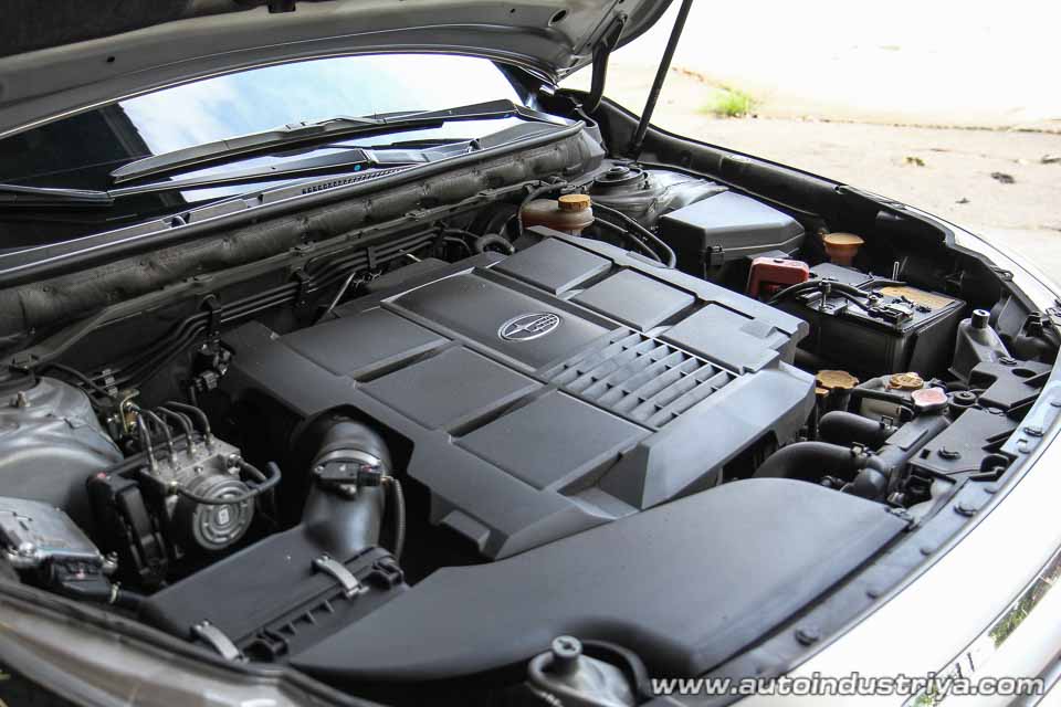 Subaru Outback engine
