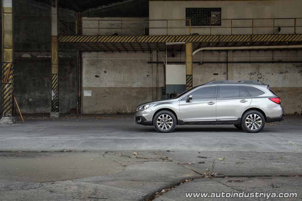 Subaru Outback side view