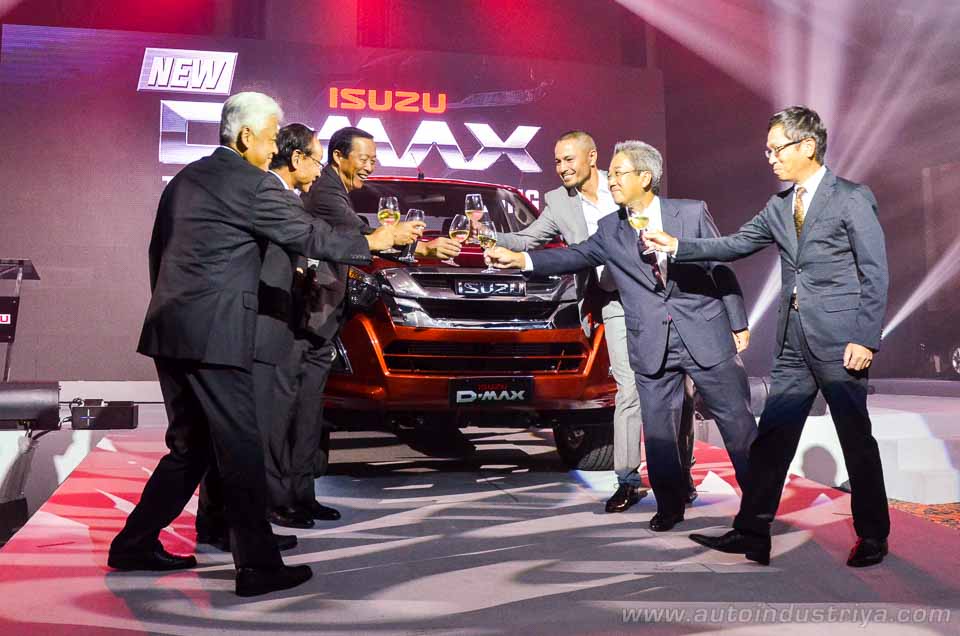 2017 Isuzu D-Max toast