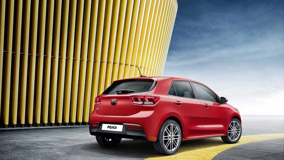 2017 Kia Rio rear