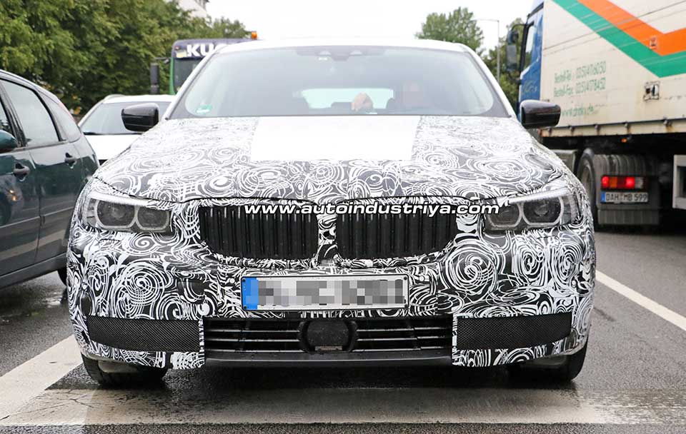 2017 BMW 5 Series GT front