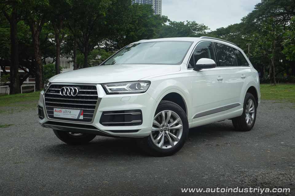 Audi Q7 front