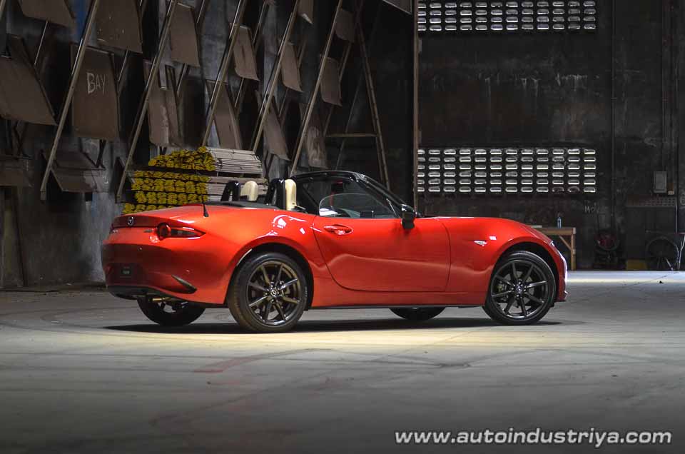 2016 Mazda MX-5 rear