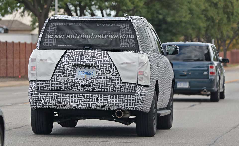 2018 Ford Expedition prototype rear