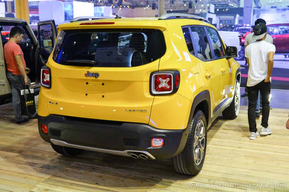 Jeep Renegade rear quarter