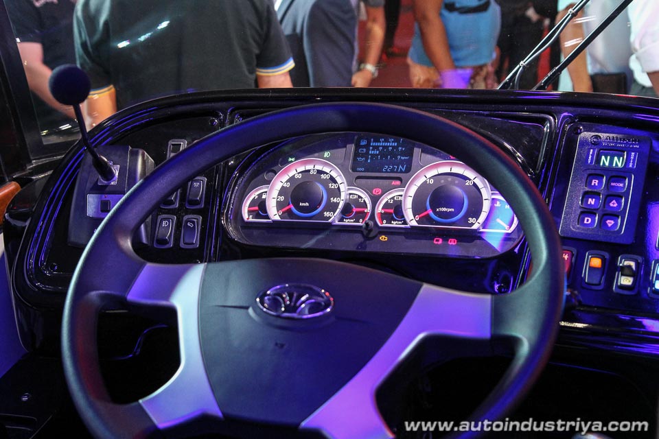 The driver's seat in the Daewoo BS120SN