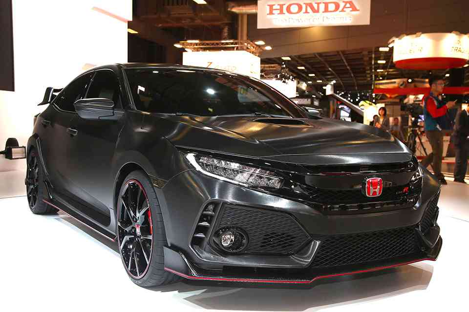 Honda Civic Type R Prototype front quarter