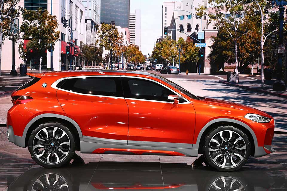 BMW X2 Concept side