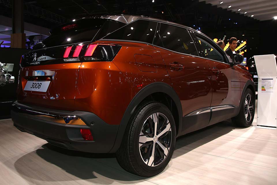 Rear quarter of the 2017 Peugeot 3008