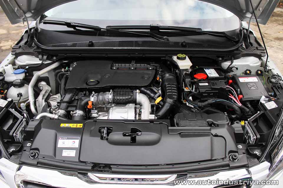 Peugeot 308 SW 1.6 HDi engine
