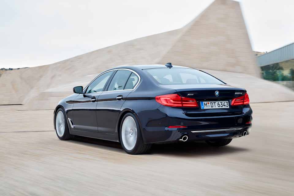 BMW G30 rear