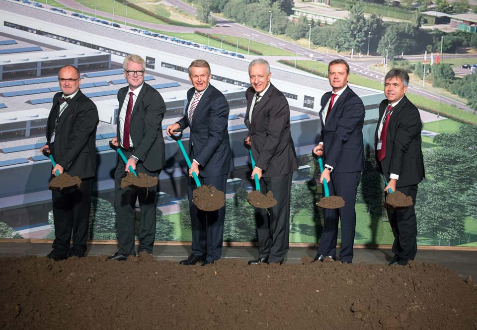 Daimler Board Members attending the groundbreaking ceremony
