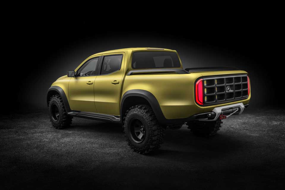 Mercedes-Benz Concept X-Class powerful adventurer rear quarter