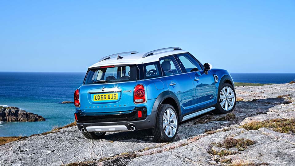 Rear quarter of the Mini Countryman 2017