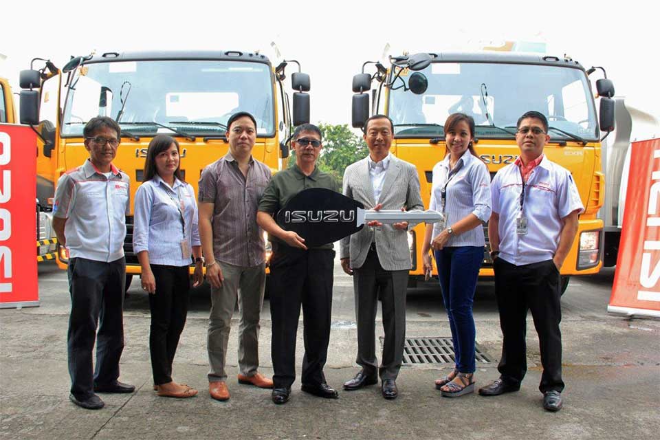 Isuzu PH turns over new truck models to Gazupan Trucking Inc.