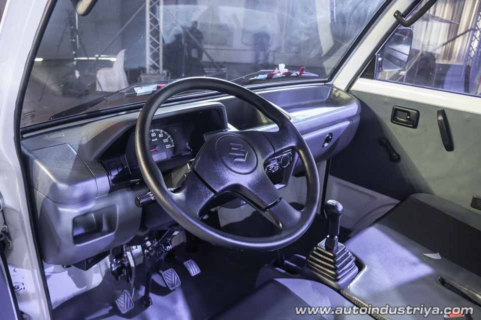 Inside the new Suzuki Super Carry