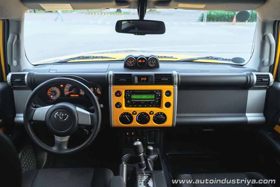 2016 Toyota FJ Cruiser TRD