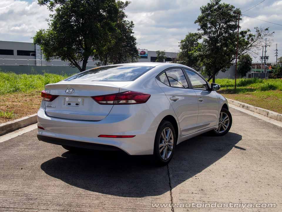 2016 Hyundai Elantra 1.6 GL AT 2016 Hyundai Elantra 1.6 GL AT
