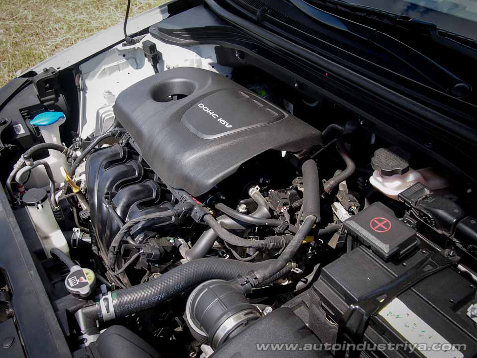 2016 Hyundai Elantra 1.6 GL AT 2016 Hyundai Elantra 1.6 GL AT