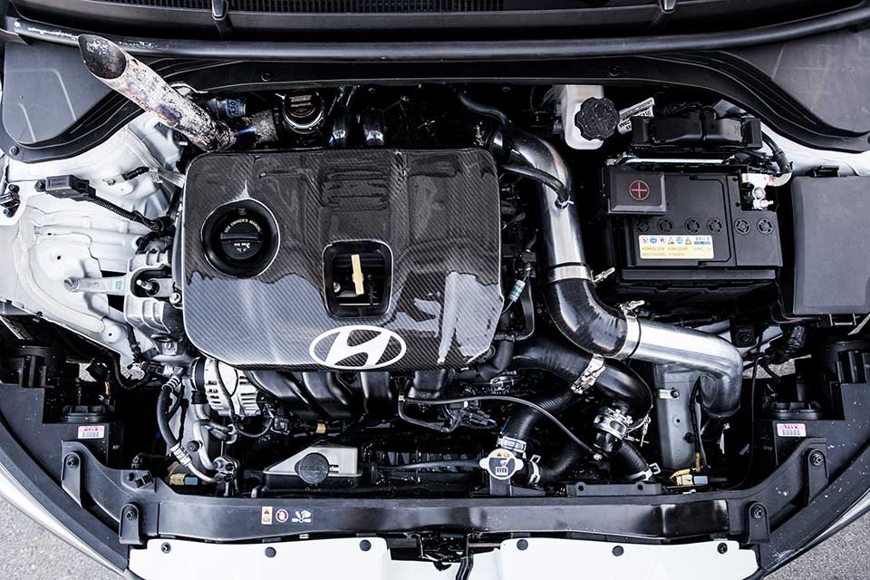 The turbocharged powertrain in the Hyundai Elantra Road Racer