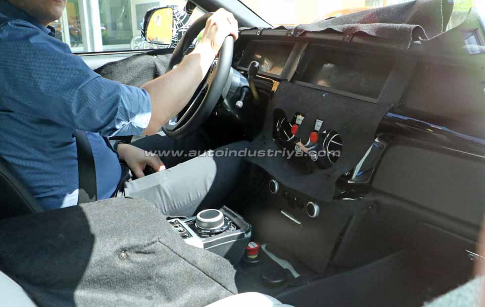 Spied: 2018 Rolls-Royce sheds more cover Spied: 2018 Rolls-Royce sheds more cover