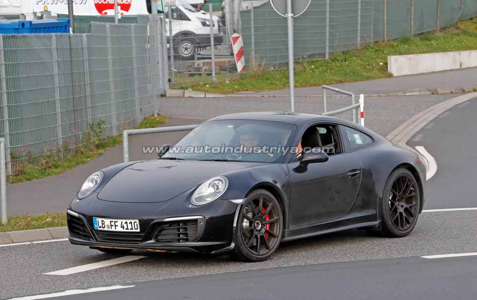 Porsche 911 test mule