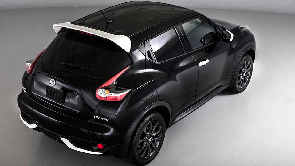 Rear quarter of the Nissan Juke Black Pearl Edition