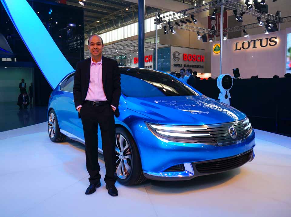 Wini Camacho with one of his latest concepts