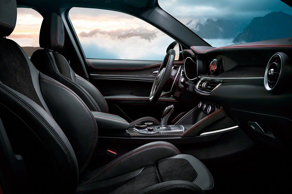Inside the all-new Alfa Romeo Stelvio