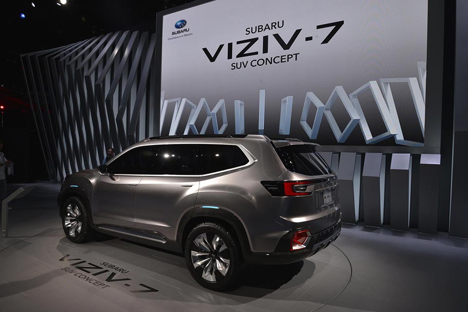 Rear quarter of the Subaru Viziv-7 concept