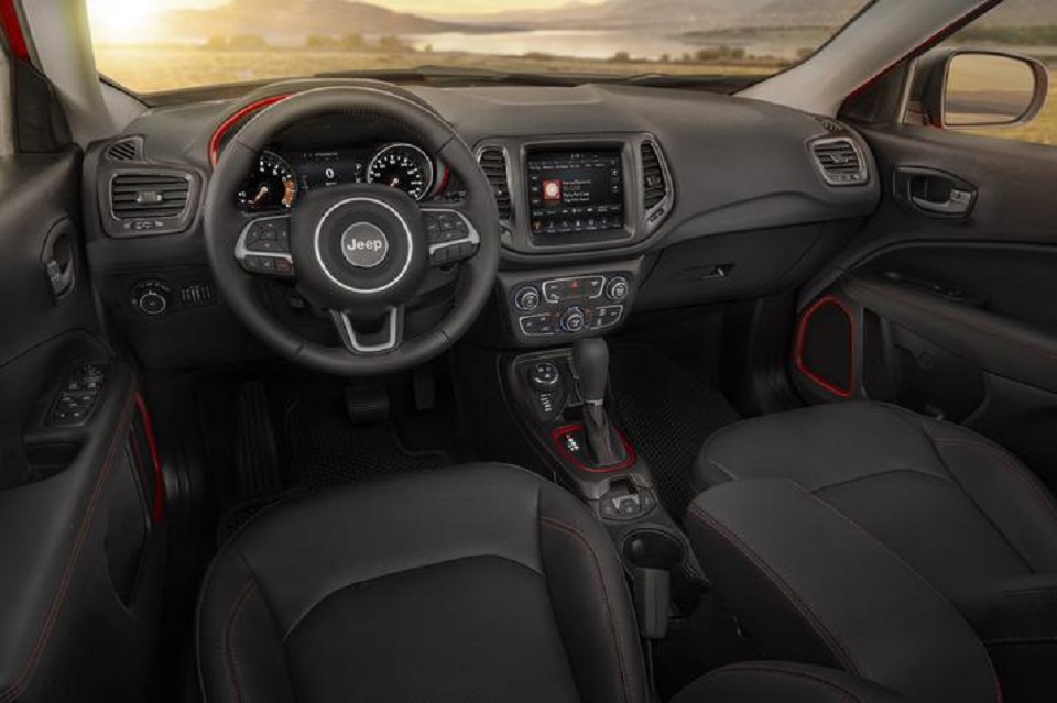A peek inside the 2017 Jeep Compass' interior