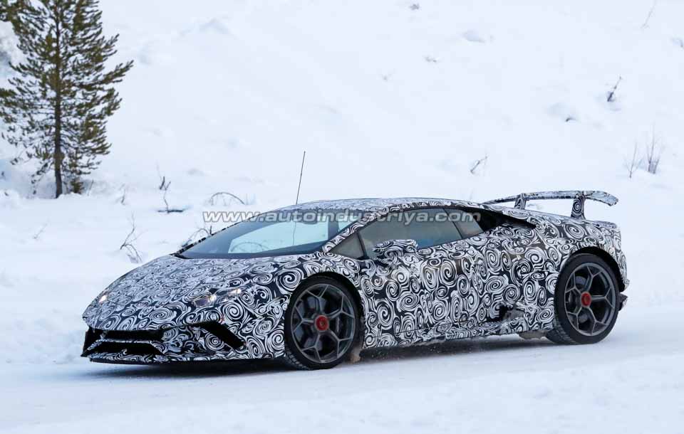 Spied: Lamborghini Huracan Superleggera goes winter testing