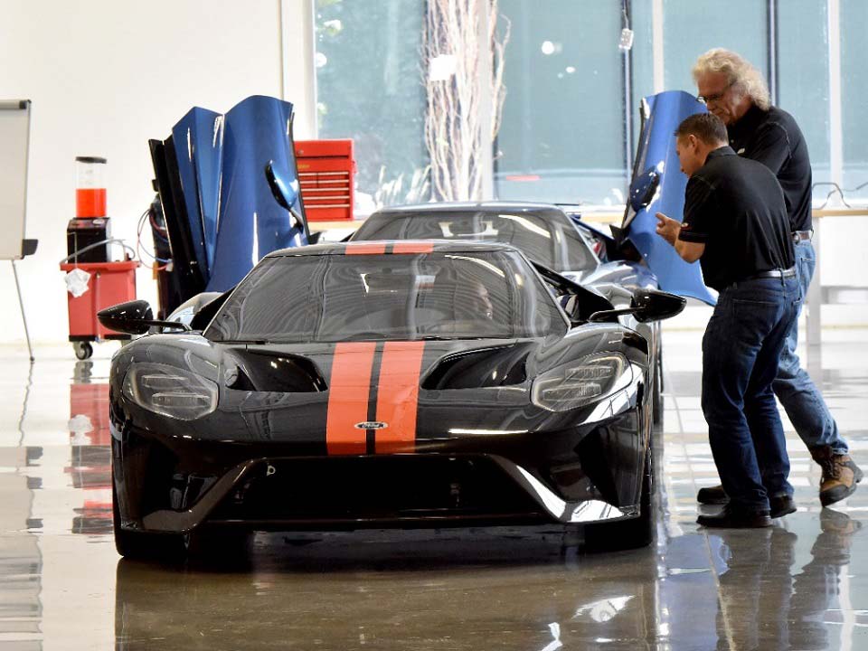 First 2017 Ford GT rolls off production line