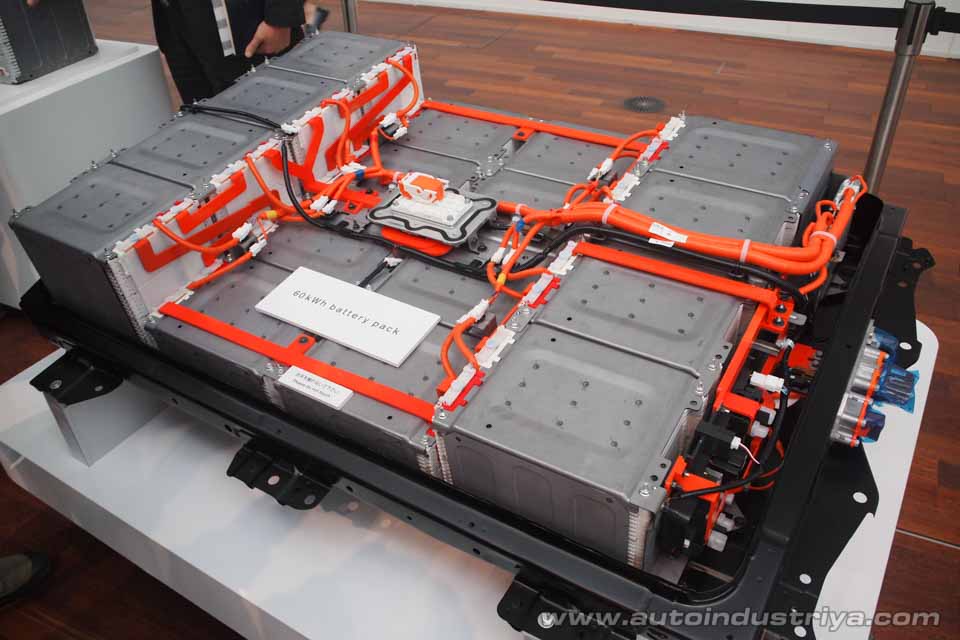 Report: Renault-Nissan, Mitsubishi may share electric car platforms