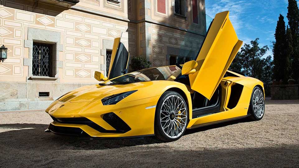 More powerful Lamborghini Aventador S unleashed