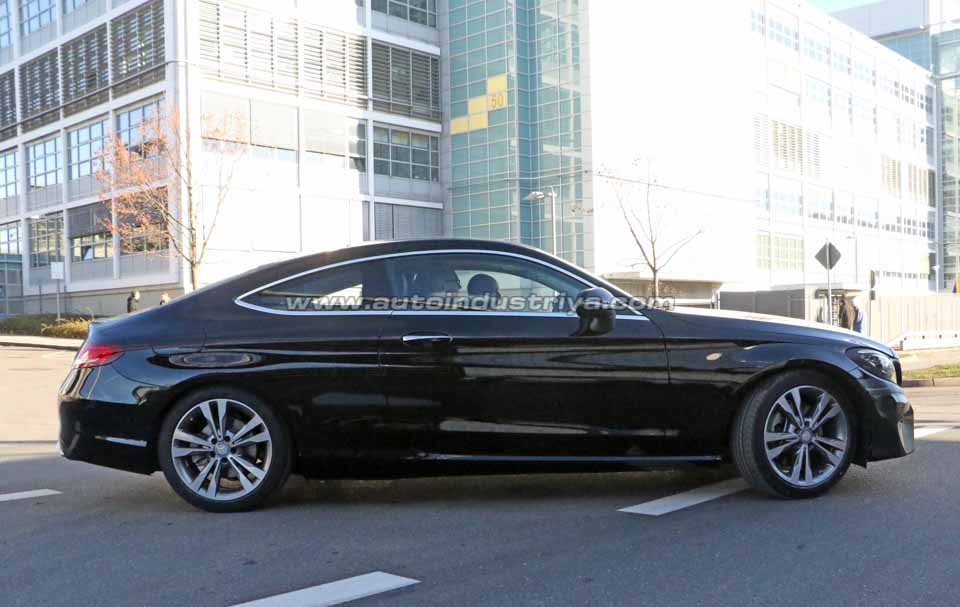 Spied: Mercedes-Benz C205 C-Class Coupe facelift spotted testing