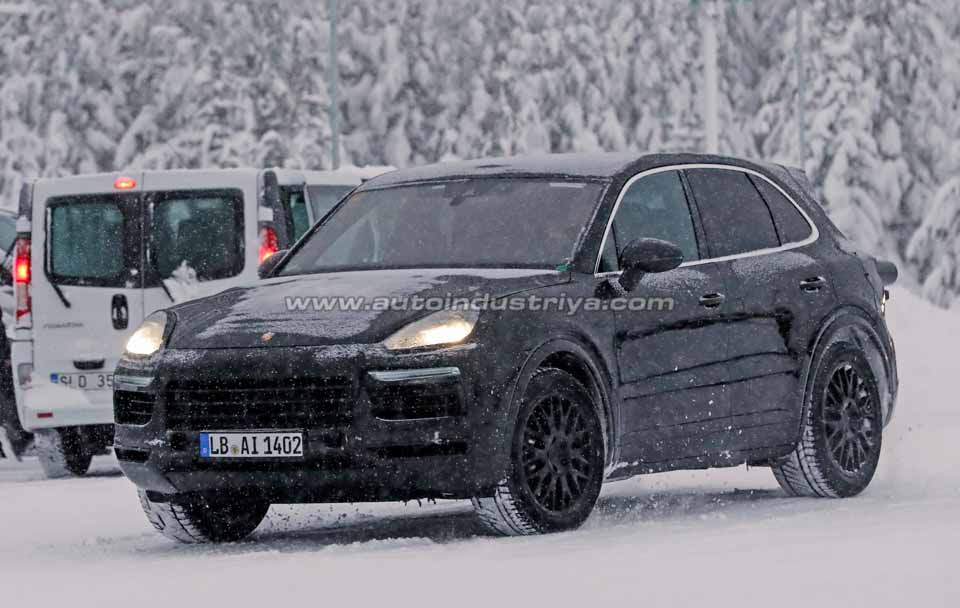 Up close with the new Porsche Cayenne 