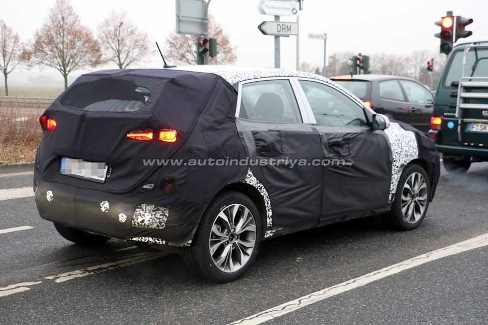 Spied: Hyundai seen testing funky-looking crossover anew
