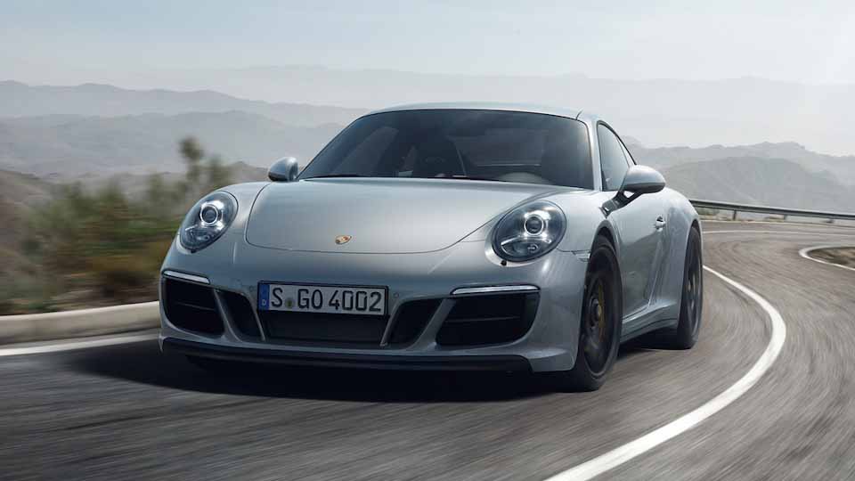 NAIAS 2017: Porsche unleashes 444 horsepower 911 GTS