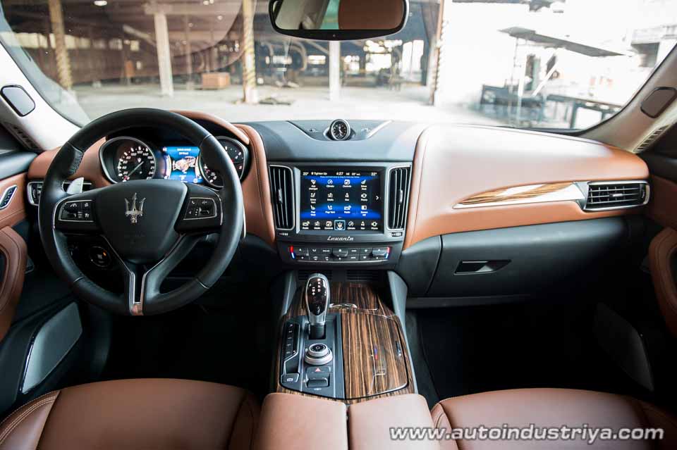 2017 Maserati Levante D 2017 Maserati Levante D