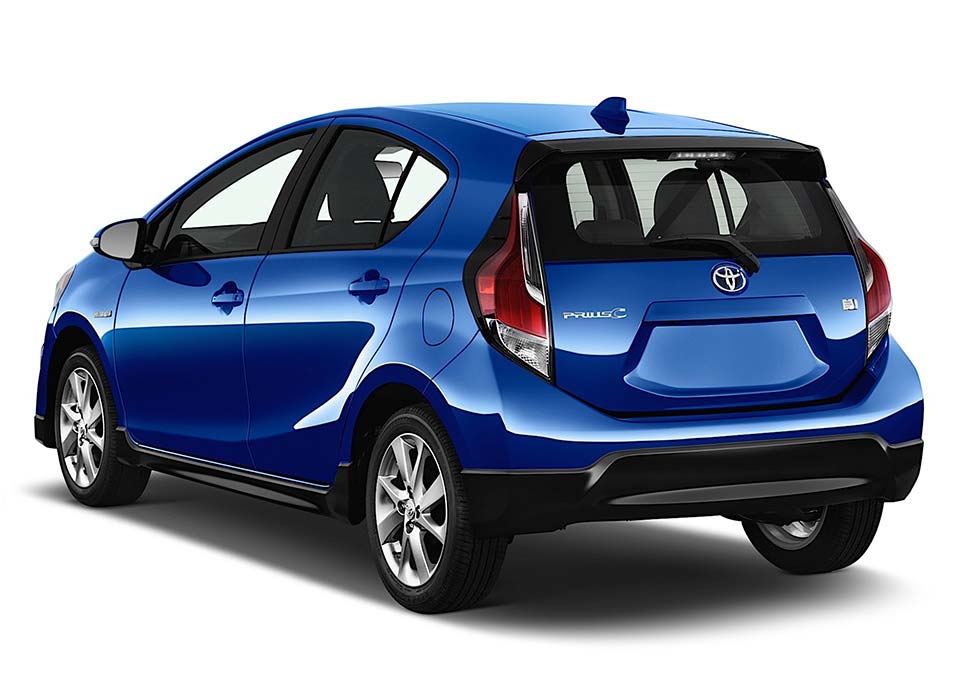 2017 Toyota Prius c refresh gets sportier look