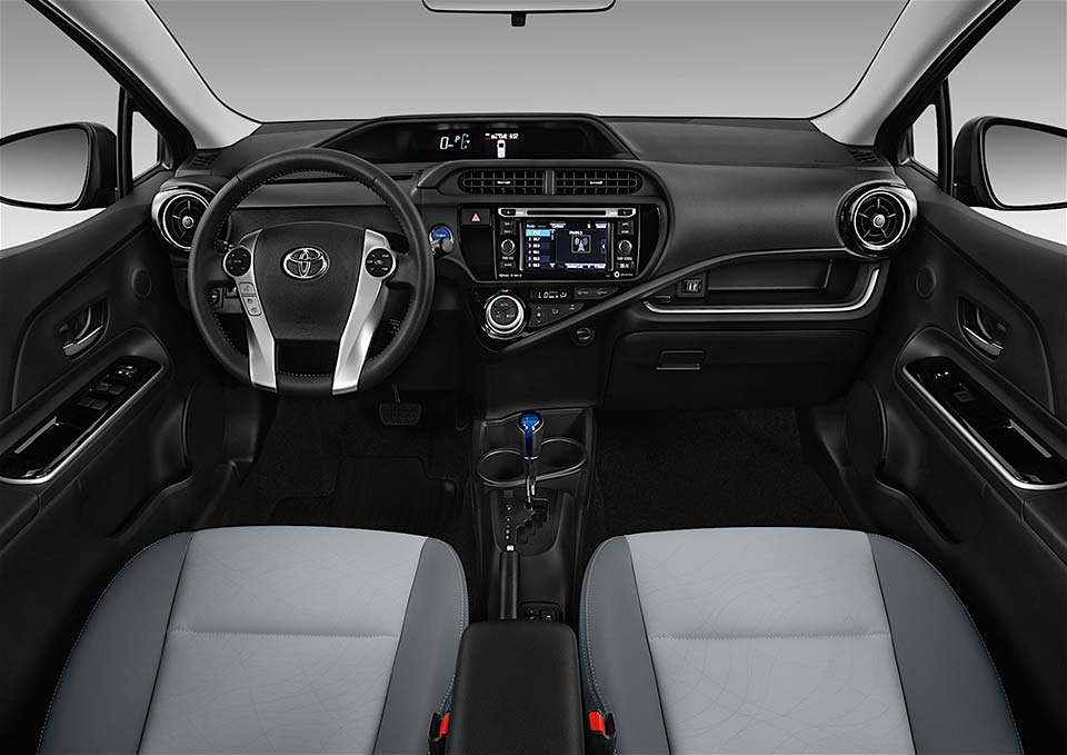 Inside the 2017 Toyota Prius c facelift